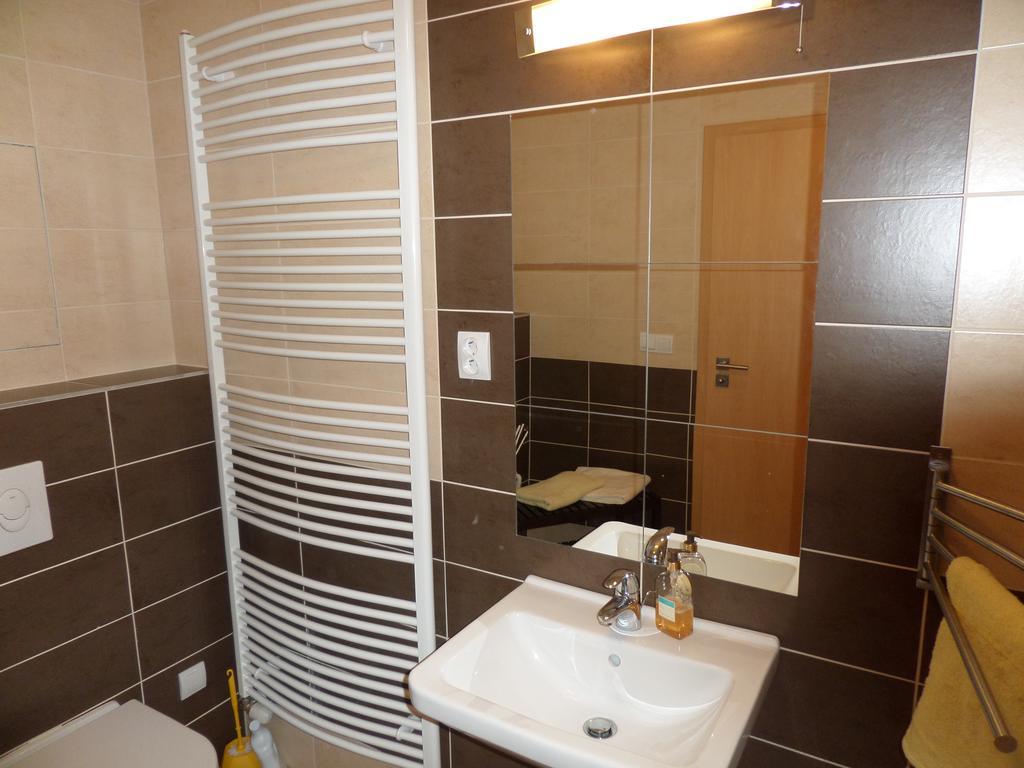 Apartman Vrchlabi - Centrum エクステリア 写真