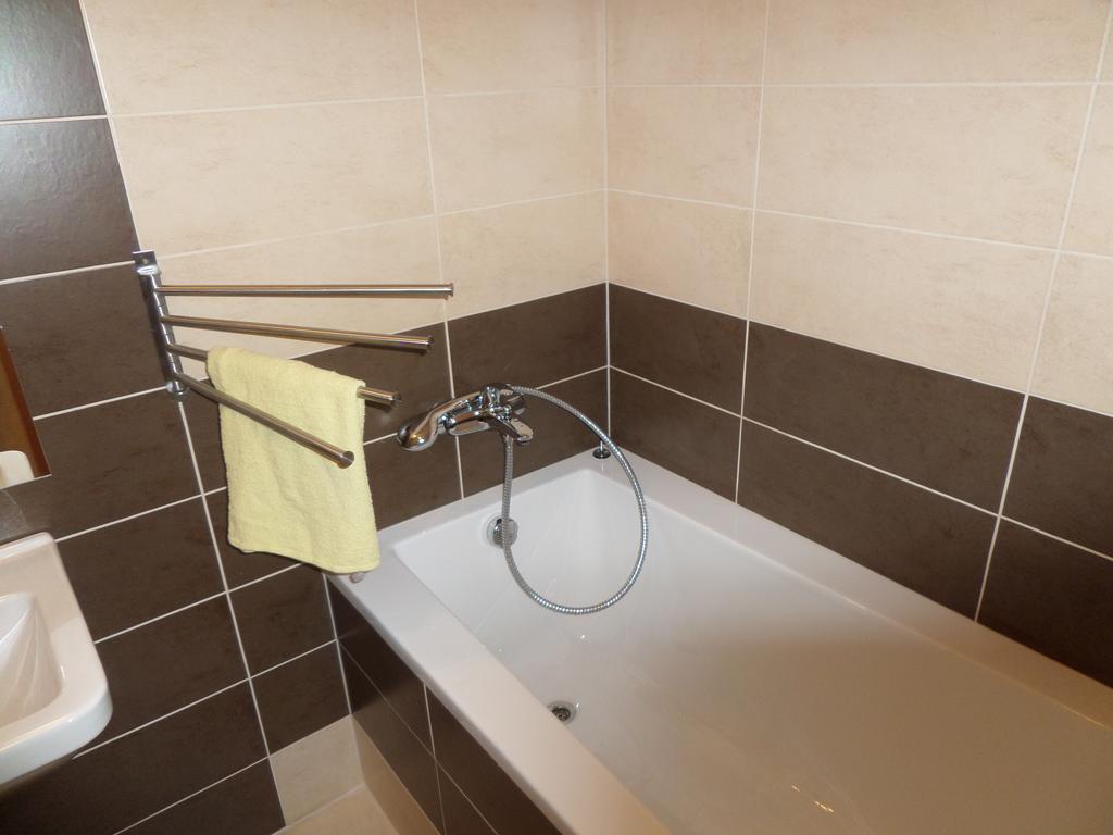 Apartman Vrchlabi - Centrum エクステリア 写真