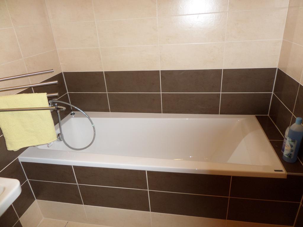 Apartman Vrchlabi - Centrum エクステリア 写真